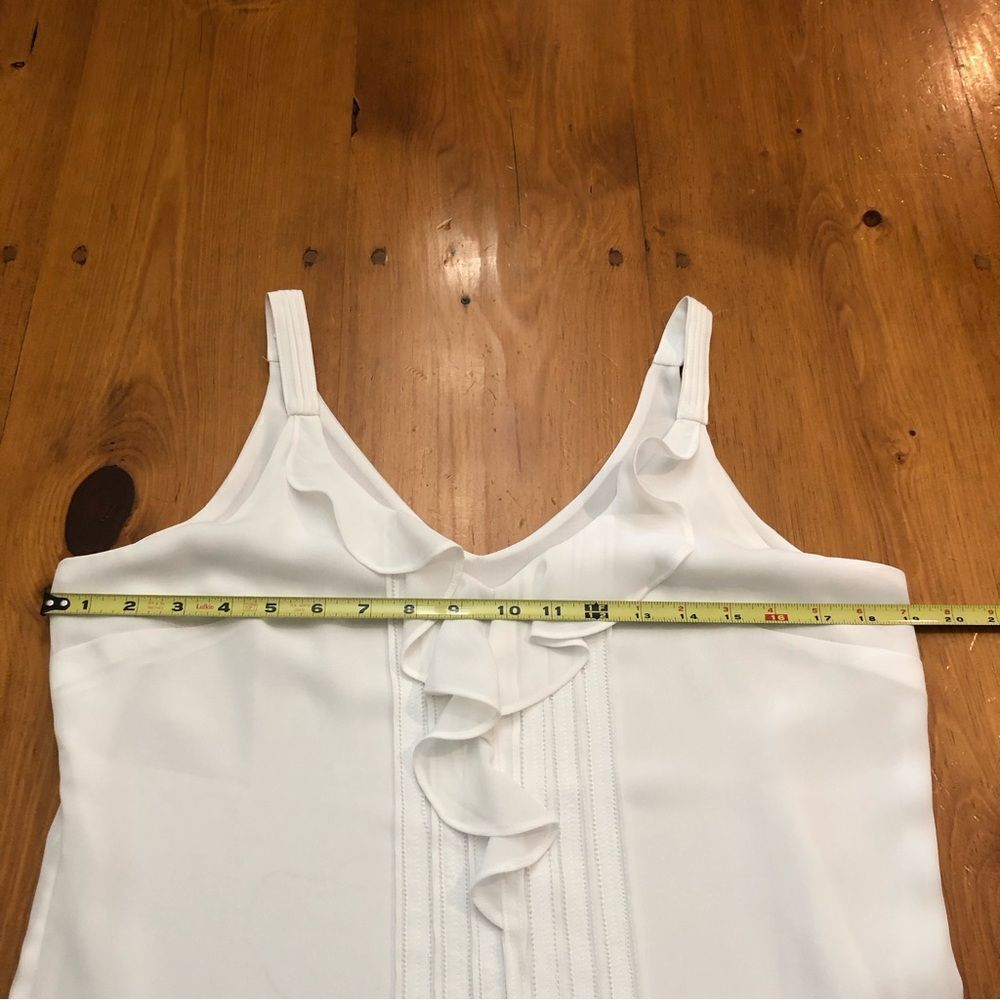 White House Black Market Pleated Ruffle Top - Picture 11 of 11
